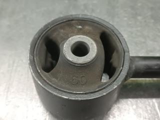 Подушка двигателя задняя TOYOTA PASSO KGC30 1KR-FE 3 ракурс