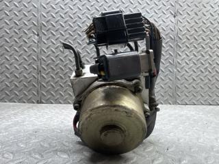 Блок abs MITSUBISHI DELICA PA4W 4G64 MR289073 5 ракурс Блок abs MITSUBISHI DELICA PA4W 4G64 MR289073 5 ракурс
