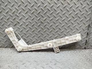 Крепеж бампера левый задний MITSUBISHI DELICA D:5 CV4W 4B11 2M8D 2 ракурс