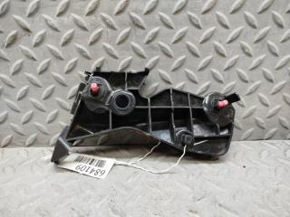 Крепеж бампера левый передний TOYOTA CROWN AZSH20 52536-30240 2 ракурс Крепеж бампера левый передний TOYOTA CROWN AZSH20 52536-30240 2 ракурс