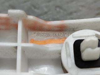 Крепеж бампера правый задний NISSAN JUKE NF15 MR16DDT 852281KA0A 5 ракурс