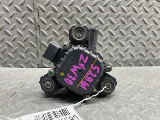 Помпа инвертора TOYOTA PRIUS ZVW30 G9040-48020 3 ракурс