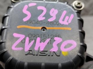 Помпа инвертора TOYOTA PRIUS ZVW30 G9040-48020 5 ракурс