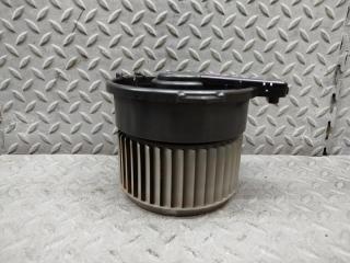 Мотор печки передний SUBARU STELLA LA110F 2 ракурс