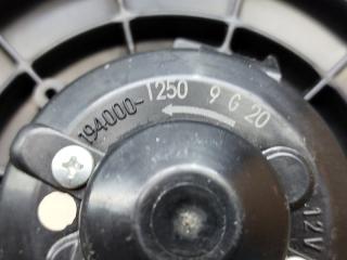 Мотор печки передний HONDA MOBILIO SPIKE GK1 194000-1250 5 ракурс