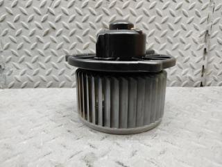 Мотор печки передний TOYOTA IST NCP60 194000-1060 2 ракурс