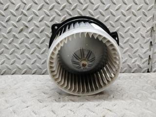 Мотор печки передний TOYOTA IST NCP60 194000-1060 3 ракурс