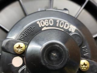Мотор печки передний TOYOTA IST NCP60 194000-1060 5 ракурс