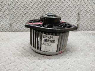 Мотор печки передний HONDA STEPWGN RG1 K20A 1 ракурс