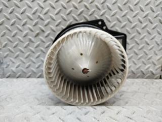 Мотор печки передний NISSAN SERENA TC24 QR20DE 3 ракурс