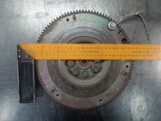 Маховик SUZUKI SWIFT HT51 M13A 2 ракурс