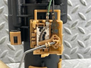 Топливный насос HONDA HR-V GH3 D16A 17708-S2H-933 2 ракурс