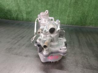 Корпус термостата NISSAN SERENA HC27 HR12DE 1 ракурс