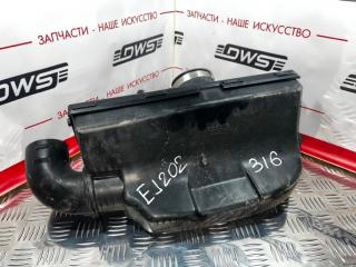 Корпус воздушного фильтра Subaru Forester SG5 EJ202 Корпус воздушного фильтра Subaru Forester SG5 EJ202