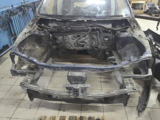 Рамка радиатора Nissan Primera
