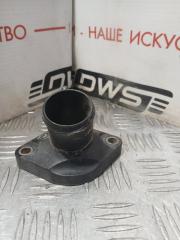Корпус термостата Nissan Serena NC25 MR20DE Корпус термостата Nissan Serena NC25 MR20DE