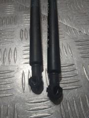 Амортизатор капота Lexus IS250 GSE25 4GR-FSE Амортизатор капота Lexus IS250 GSE25 4GR-FSE