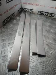 Накладка на порог салона GS450H GWS191 2GR-FSE Накладка на порог салона GS450H GWS191 2GR-FSE
