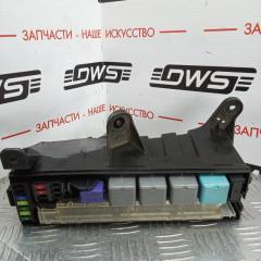 Блок предохранителей IS250 GSE25 4GR-FSE Блок предохранителей IS250 GSE25 4GR-FSE