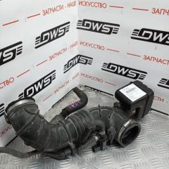 Запчасть патрубок воздушного фильтра Toyota Avensis 2008