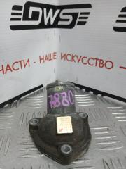 Фото запчасти корпус термостата Nissan Avenir контрактная запчасть Запчасть корпус термостата Nissan Avenir