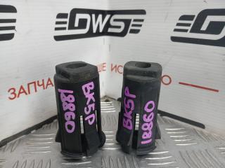 Крепление радиатора Mazda Axela