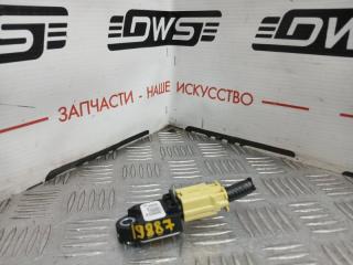 Фото запчасти датчик airbag Lexus IS250 2009 контрактная запчасть Запчасть датчик airbag Lexus IS250 2009