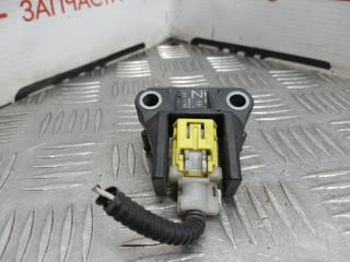 Фото запчасти датчик airbag Lexus IS250 2009 контрактная запчасть Запчасть датчик airbag Lexus IS250 2009