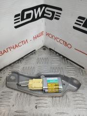 Фото запчасти датчик airbag Lexus GS450H 2010 контрактная запчасть Запчасть датчик airbag Lexus GS450H 2010