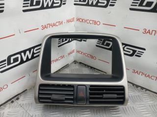 Рамка магнитолы Honda CR-V 2004