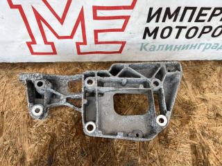 Кронштейн генератора Octavia 2009 1.6 BSE