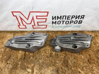 Кронштейн двигателя левый BMW 2020