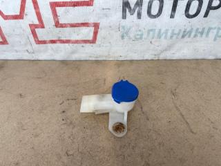 Фото запчасти крышка бачка омывателя Ford Focus 2007 Б/У запчасть Запчасть крышка бачка омывателя Ford Focus 2007