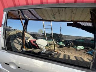 Стекло двери заднее правое Ford S-Max TDCi 2008 Б/У Стекло двери заднее правое Ford S-Max TDCi 2008