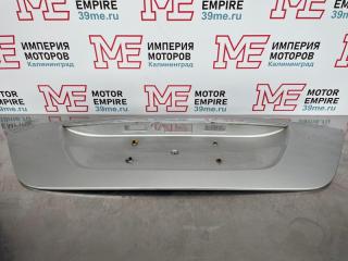 Накладка на дверь багажника Mercedes E-Class 2003 Б/У Накладка на дверь багажника Mercedes E-Class 2003