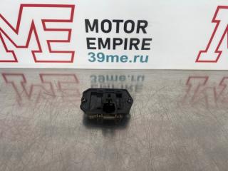 Запчасть резистор печки Toyota Rav4 2001