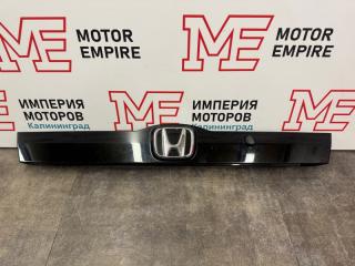 Накладка на дверь багажника Honda Fit 2010 Б/У Накладка на дверь багажника Honda Fit 2010