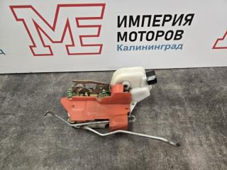 Замок двери передний правый Mitsubishi Montero Sport 2002