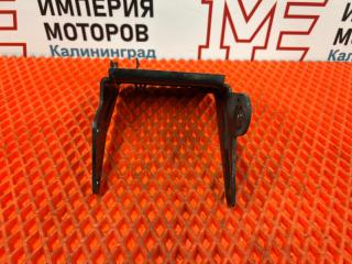 Кронштейн двигателя передний Audi A3 1.6 BSE