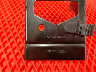 Кронштейн двигателя передний A3 2010 1.6 BSE