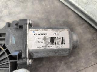 Стеклоподъемник задний Solaris 2012 Седан 1.6 G4FC