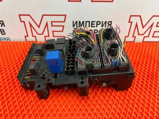 Фото запчасти блок предохранителей Dodge Caravan 1998 Б/У запчасть Запчасть блок предохранителей Dodge Caravan 1998