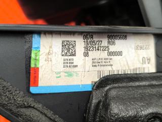 Зеркало правое Q8 2019