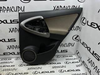 Фото запчасти обшивка двери задняя правая Toyota RAV4 2005-2012 Б/У запчасть Запчасть обшивка двери задняя правая Toyota RAV4 2005-2012