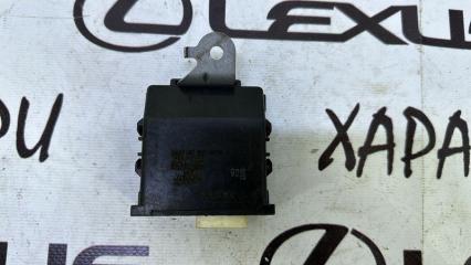 Фото запчасти блок управления замком Lexus RX450h 2015-н.в. контрактная запчасть Запчасть блок управления замком Lexus RX450h 2015-н.в.