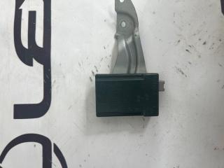 Фото запчасти блок управления центральным замком Lexus IS250 2005-2013 контрактная запчасть Запчасть блок управления центральным замком Lexus IS250 2005-2013