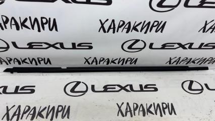 Молдинг двери задний правый Toyota RAV4 2018-н.в.