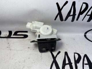Замок крышки багажника Toyota RAV4 2020