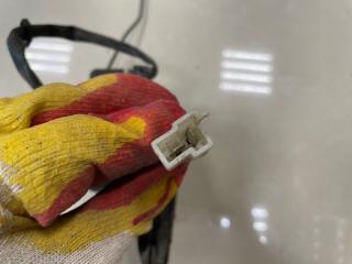 Замок двери задний правый Mazda 626 GE FP