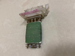 Запчасть резистор печки Renault Logan 2005